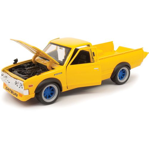 Carro Colección 1973 Datsun 650 Pick-Up 1:24 Maisto 32528