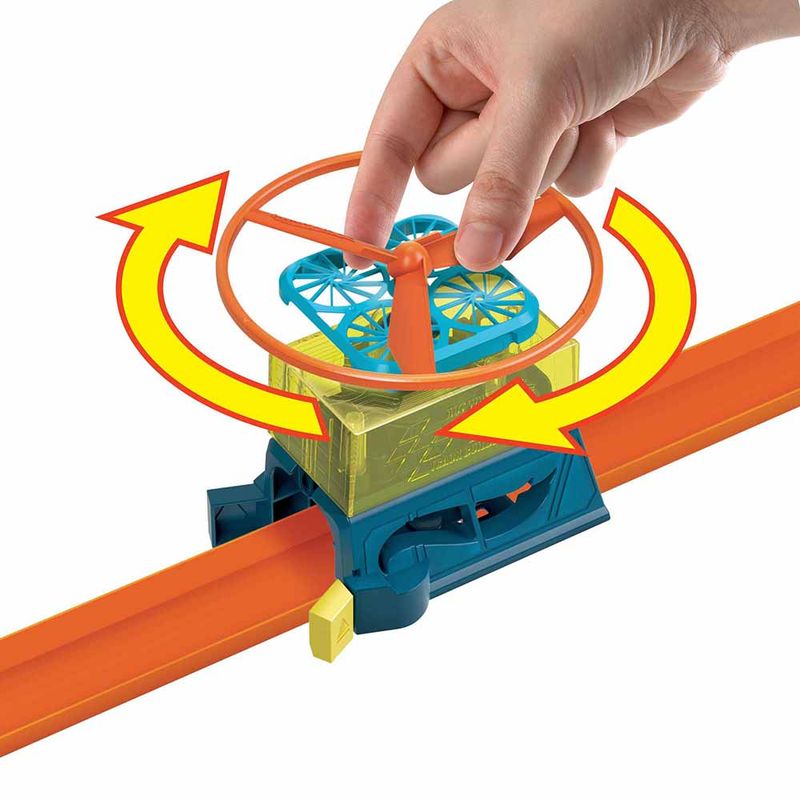 MATTEL_HDX76_194735034406_03